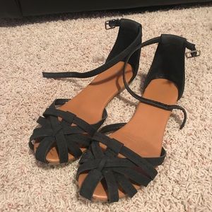 Black sandals